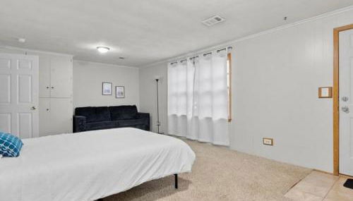 Charming Family Friendly 3BR Duplex Close to Drake - Foto 5