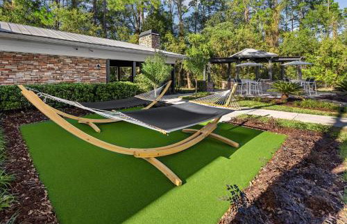 Landing Modern 1BD Game Room Gym - Photo 25