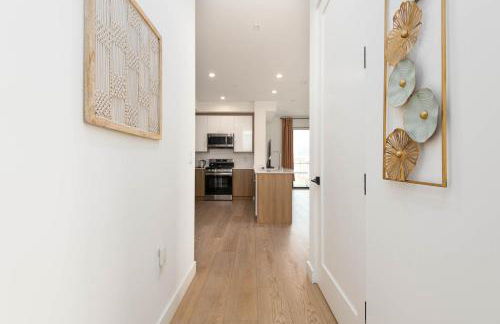 Stylish Apartments in Glendale with Free Parking - Foto 61