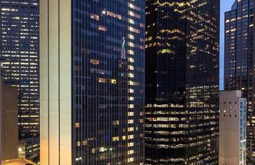 Luxury 17th Floor Downtown Dallas High-Rise with Free Parking, City Views, Pool & Gym - Foto 30