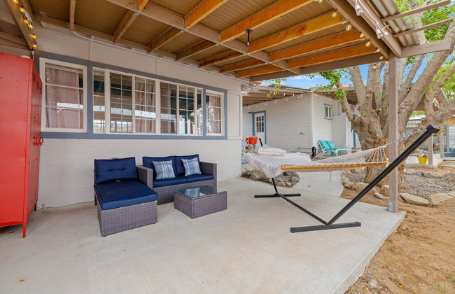 Fable by Avantstay 2 Unique Spaces w Bowling Hot Tub Fire Pit Large Yard - Photo 4