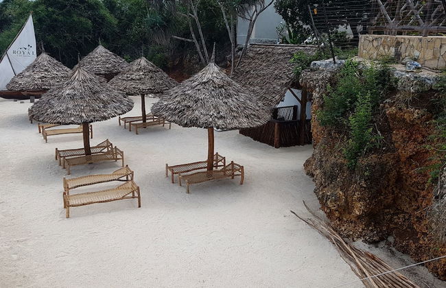 Royal Cliff Zanzibar - Photo 59