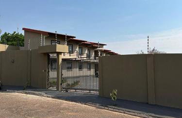 Loft completo e climatizado a 2 minutos do centro - Foto 2