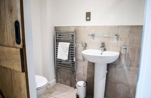 Residence 7 by Together Travel - Luxury 2-Bed Ground Floor Apartment - Foto 10