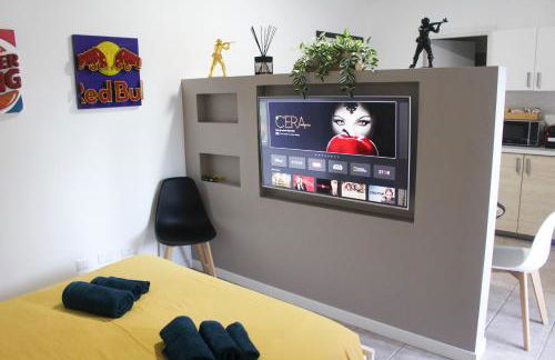 La Suite dell'Artista SWIMMING POOL AND AIR CONDITIONING - Photo 9