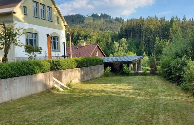 Beautiful Villa With Comfort - Photo 27