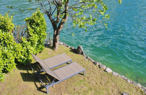 The Painter's Nest with Private Lake Garden - Photo 27