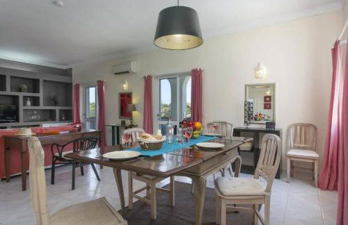 Villa Machado by Villa Plus - Photo 4