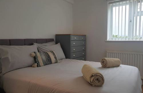 Coates Road-Spacious 4 bed home-near RD&E-parking - Foto 15