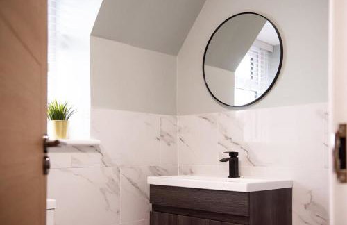 8 The Royal Serviced Apartments ,Harwich, One Bed Parking, Fast Wifi, Space Apartments - Foto 48