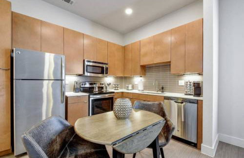 Spacious Studio Close to Riverwalk Free Parking - Foto 22