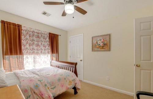 4 Mi to Chattahoochee River Family Home with Yard! - Foto 26