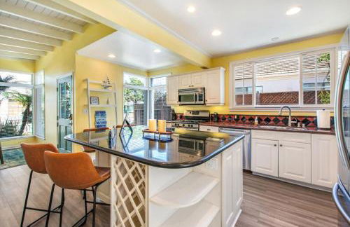 Beach Breeze Bungalow 1 Miles To Beach Cozy - Foto 9