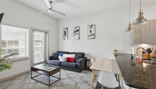 Modern 1BR near TPC Golf Free Parking and Wifi - Foto 4