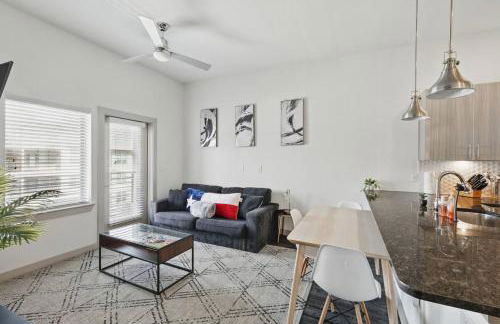 Modern 1BR near TPC Golf Free Parking and Wifi - Foto 4