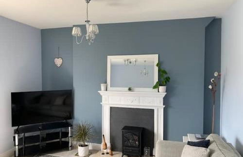 New Road Hideaway - Photo 1