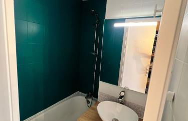 Appartement rénové, 4 personnes, pied des pistes - Photo 5