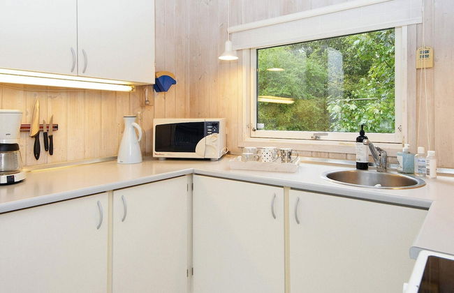 6 Person Holiday Home in Farvang - Photo 24