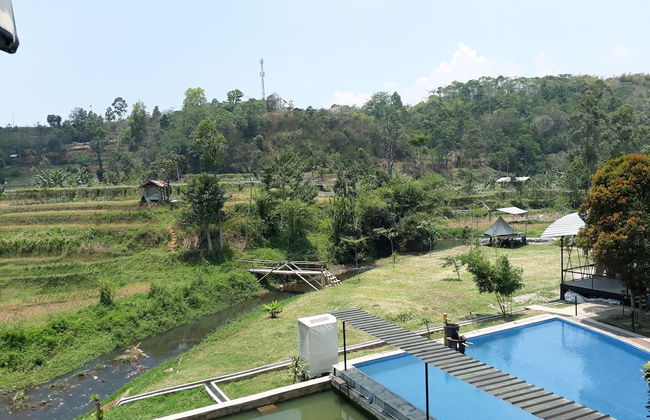 Shine River Ciwidey - Photo 57