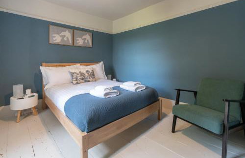 Spacious City-Centre House near Train Station & Business School, with Garden - Foto 2