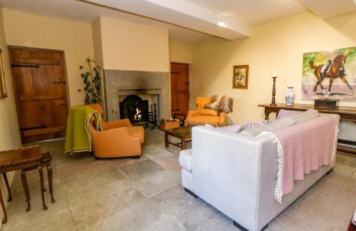 North Cottage - Photo 5