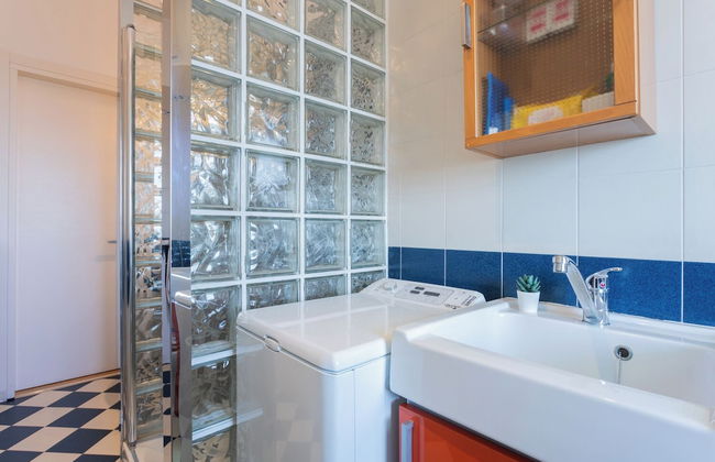 Adriana Family Apartment - Photo 30