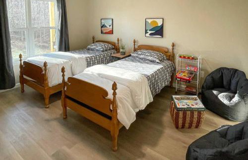 Painted Skies Upscale Getaway By Lake Burton! - Photo 21