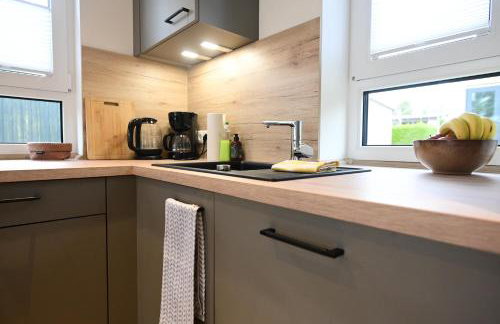 Modernes Ferienhäuschen am Zeulenrodaer Meer mit Terrasse, Klimaanlage, 1 SZ, max 3 Gäste - Photo 17