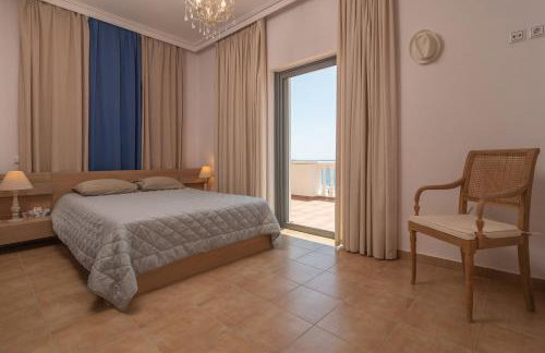 Marika Seaside Villa - Photo 3