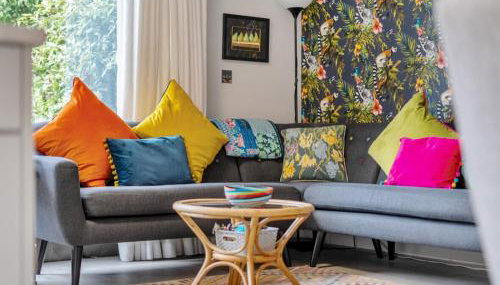 Spacious Family Oasis Explore with Ease - Pass the Keys - Foto 1