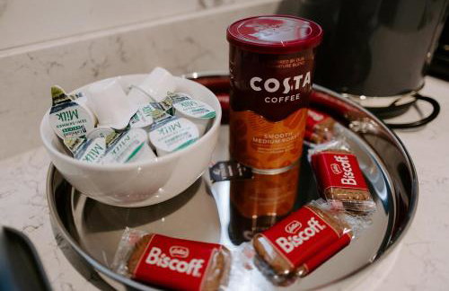 Apsley Way, 5 bed 4 bathroom house - Foto 27