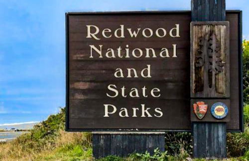 Viewcrest Retro Country Home - Photo 36