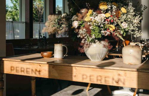 New Trendy 1BR Apartment with Heated Pool Gym & Minigolf - Foto 22