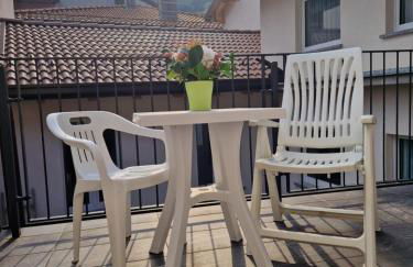 Tra Monti e Lago - Foto 1