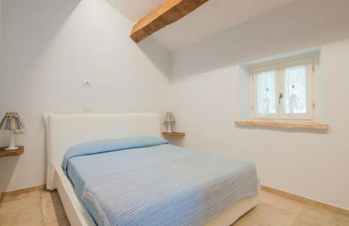 Chic Villa in Acqualagna with Hot Tub in Pool & Private Garden - Foto 50