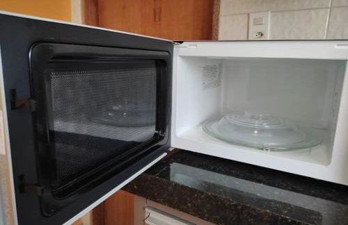 Apartamento para 6 pessoas custo benefício a 7 km da praia - Foto 34