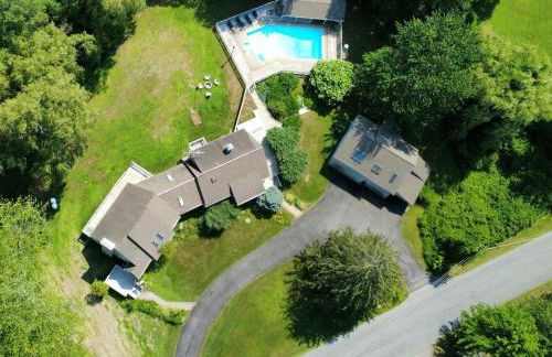 Large Villa 5 Beds, 3 Baths, Firepit, Cozy Stay - Foto 15