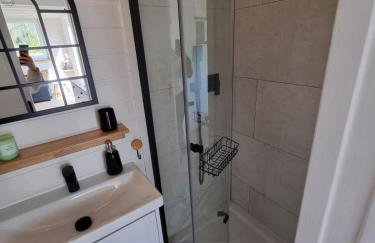 Domek nad jeziorem z jacuzzi - Foto 17