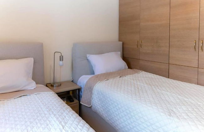 Platsa Seaview Retreat - A Stone-built Escape - Photo 18