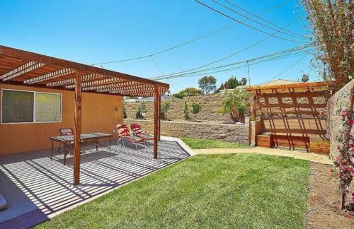 Stylish 4 Bedroom Home Near Venice Beach with Backyard BBQ - Foto 9