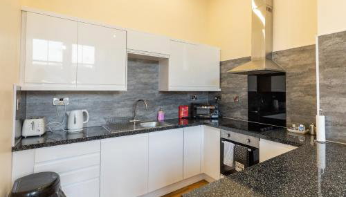 New 2 bed apartment with stunning views of Arthur Seat Mountain - Foto 4