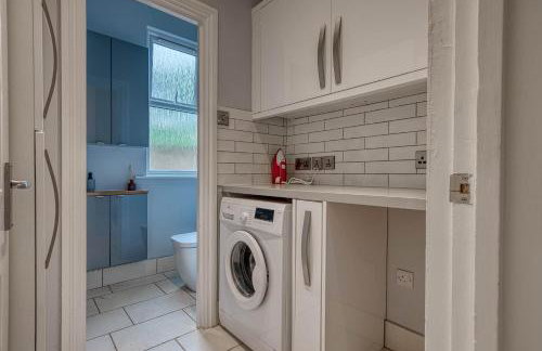 Spacious House in Nottingham - Sleeps 16 - Foto 32