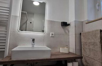 EG-Wohnung in direkter Nähe des SG HBF - Foto 7