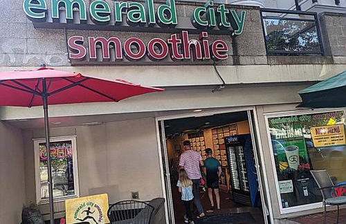 Walker's Paradise 1 with 2 free parking lots - Foto 45