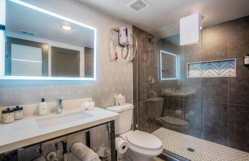 Maltby Motors 4 - Slab Loft & Art near Downtown - Foto 4