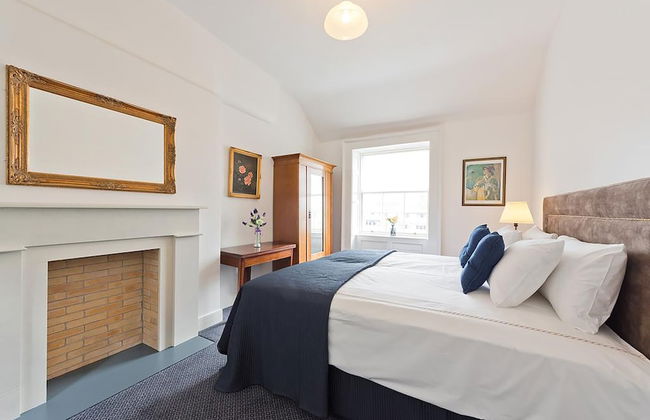 Henrietta Suites City Centre - Photo 5