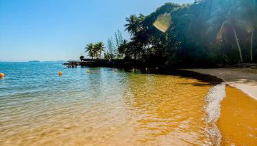 Exclusivo flat 2 quartos à beira-mar com vista panorâmica - Foto 5