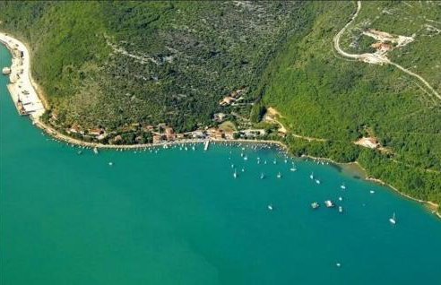 Spacious Villa With Pool and Garden in Stokovci - Foto 116