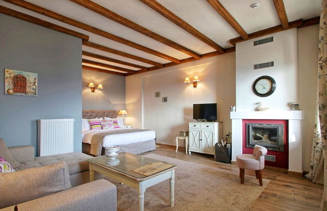 Almond House Suites Arachova - Adults Only - Foto 8