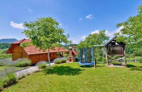 2 Bedroom Amazing Home In Lepoglava - Foto 17